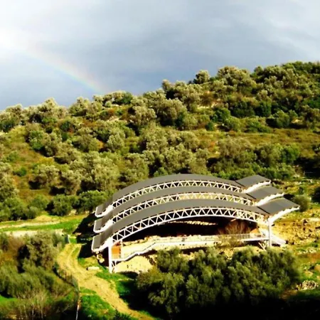 וילה Stylish Vianello With Heated Pool And Bbq, Near *